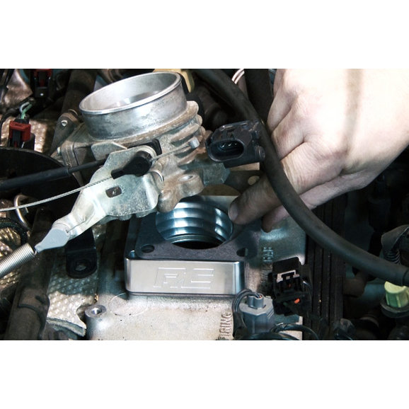 Rough Country 1068 Throttle Body Spacer for 8406 Jeep Wrangler YJ, TJ